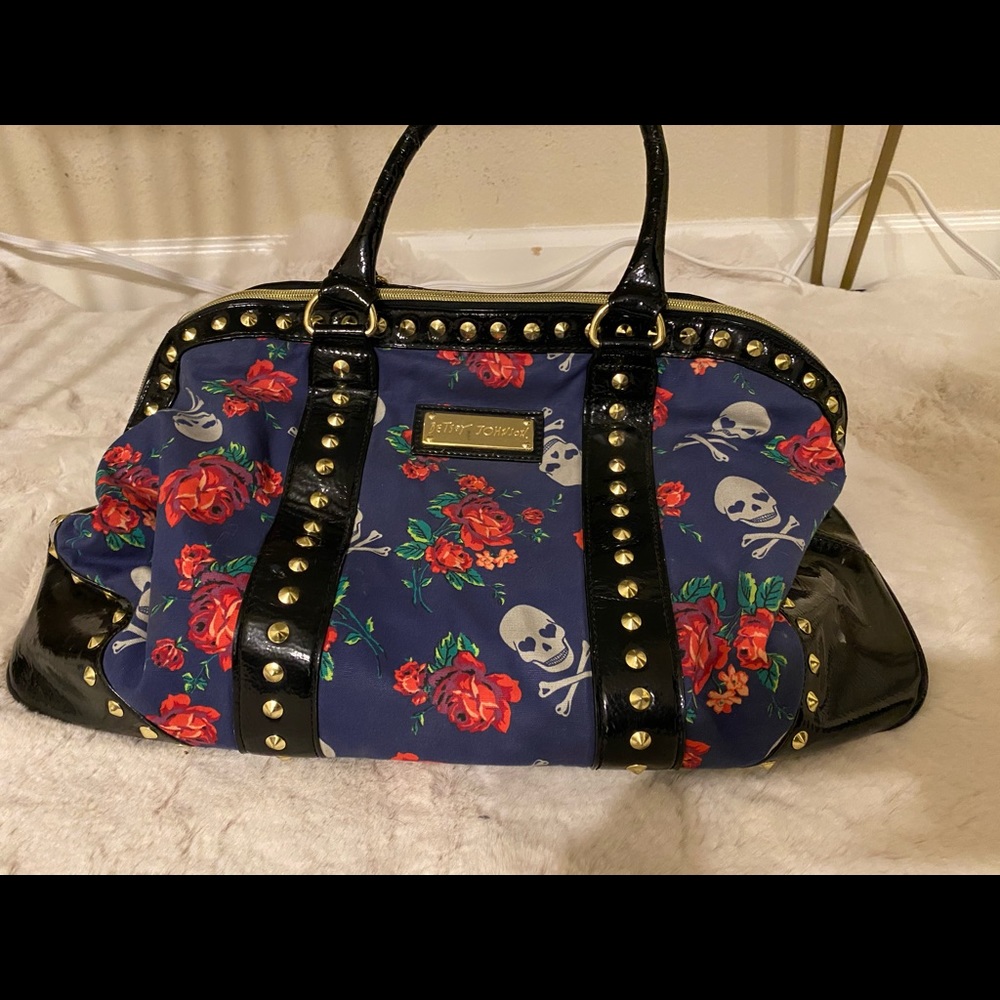 Betsey Johnson big flower and skull